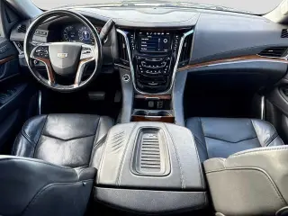 Cadillac Escalade ESV 2018 4x4 Premium Luxury 4p SUV