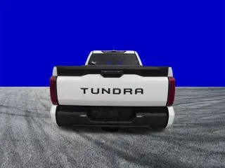 Toyota Tundra 2024 4x2 SR5 4dr CrewMax Cab Pickup SB