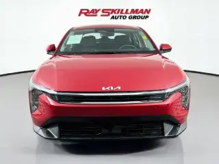 Kia K4 2026 LXS 4dr Sedán