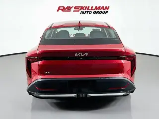 Kia K4 2026 LXS 4dr Sedán