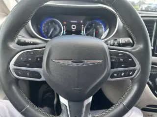 Chrysler Pacifica 2022 Touring L 4dr Mini-Van