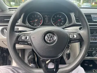 Volkswagen Passat 2018 2.0T S 4p Sedán