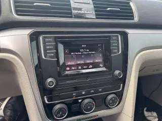 Volkswagen Passat 2018 2.0T S 4p Sedán