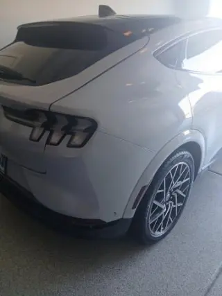 Ford Mustang Mach-E 2023 AWD GT 4dr SUV