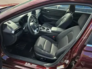 Nissan Altima 2024 2.5 SV 4dr Sedan