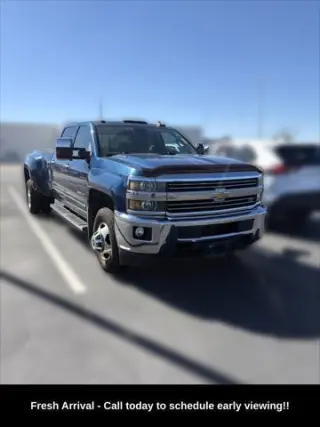 Chevrolet Silverado 3500HD 2015 4x4 LTZ 4dr Crew Cab SRW