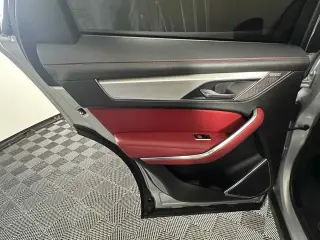 Jaguar F-PACE 2021