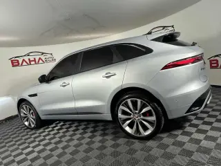 Jaguar F-PACE 2021