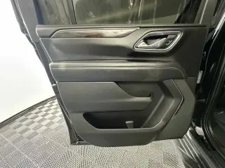 Chevrolet Suburban 2023