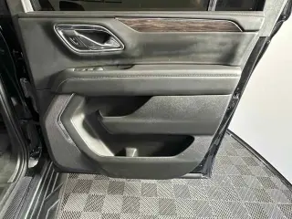 Chevrolet Suburban 2023