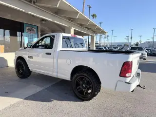 Ram 1500 2015 4x2 Express 2dr Cab de 6.3 pies de largo Pickup