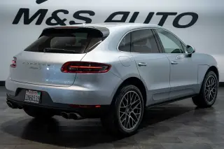 2016 Porsche Macan