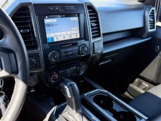 Ford F-150 2018 4x4 XLT 4dr SuperCrew 5.5 ft. SB