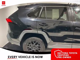 Toyota RAV4 2019 XLE 4dr SUV