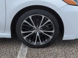 Toyota Camry 2019 SE 4dr Sedán