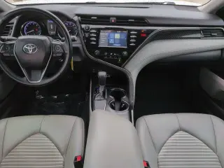 Toyota Camry 2019 SE 4dr Sedán