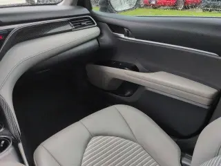 Toyota Camry 2019 SE 4dr Sedán