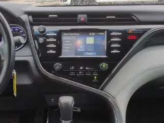 Toyota Camry 2019 SE 4dr Sedán