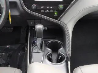 Toyota Camry 2019 SE 4dr Sedán