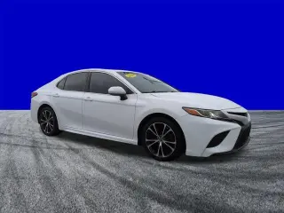 Toyota Camry 2019 SE 4dr Sedán