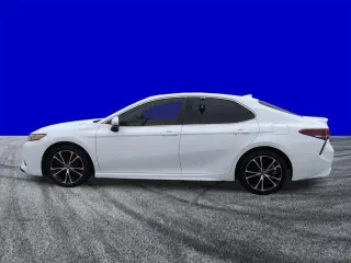 Toyota Camry 2019 SE 4dr Sedán