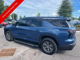 Chevrolet Traverse 2024 LS 4p SUV con 1LS