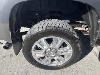 2014 Toyota Tundra 4WD Truck