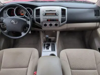 Toyota Tacoma 2007 PreRunner V6 4p Doble Cabina 5.0 ft. SB (4L V6 5A)