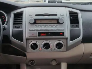 Toyota Tacoma 2007 PreRunner V6 4p Doble Cabina 5.0 ft. SB (4L V6 5A)