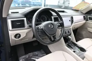 Volkswagen Atlas 2018 V6 SE 4dr SUV
