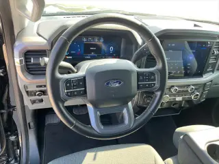 Ford F-150 2025 4x4 XLT 4p SuperCrew 5.5 ft. SB