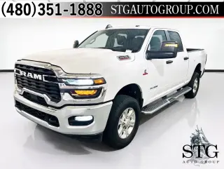 Ram 2500 2025 4x4 Big Horn 4p Puerta Cabina de Tripulación Grande 6.3 ft. SB Camioneta