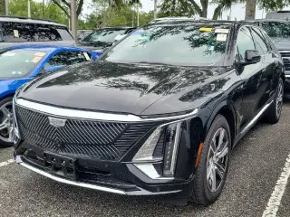 Cadillac LYRIQ 2024 AWD Luxury 1 4dr SUV