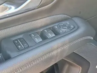 GMC Yukon XL 2022 4x4 Denali 4p SUV