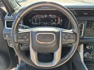 GMC Yukon XL 2022 4x4 Denali 4p SUV