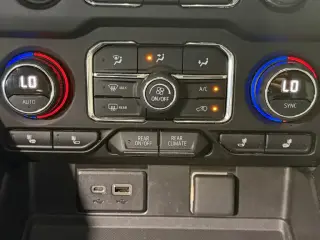 Chevrolet Suburban 2022 4x4 LT 4p SUV