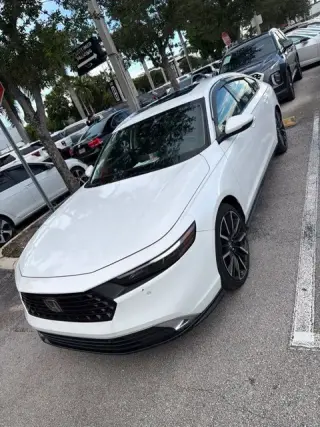 Honda Accord Hybrid 2024 Touring 4p Sedan