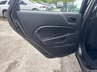 Ford Fiesta 2017 SE 4p Sedan
