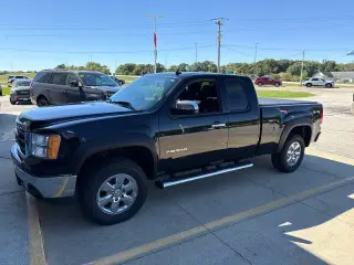 GMC Sierra 1500 2011 4x4 SLE 4dr Extended Cab 6.5 ft. SB