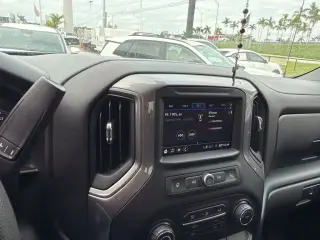 Chevrolet Silverado 1500 2019 4x2 Custom 4p Doble Cab 6.6 ft. SB