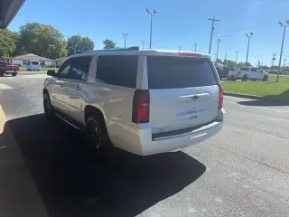 Chevrolet Suburban 2016 4x4 LTZ SUV de 4 puertas