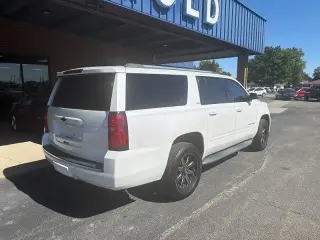 Chevrolet Suburban 2016 4x4 LTZ SUV de 4 puertas