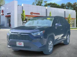 Toyota RAV4 2025 AWD XLE 4p SUV
