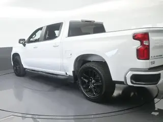 Chevrolet Silverado 1500 2026 4x2 RST 4p. Cabina de tripulación 5.8 ft. CB