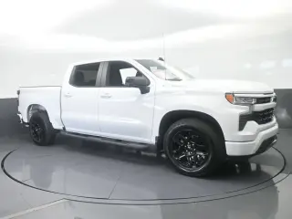 Chevrolet Silverado 1500 2026 4x2 RST 4p. Cabina de tripulación 5.8 ft. CB