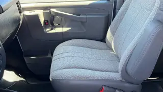 Chevrolet Express 2025 LT 3500 Furgoneta de pasajeros extendida de 3 puertas