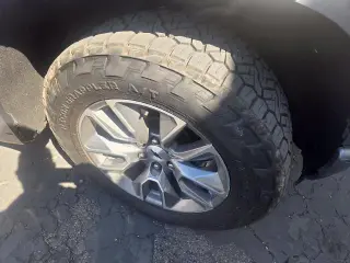 Chevrolet Silverado 1500 2019 4x4 RST 4dr Camioneta de Tripulación 5.8 pies CB