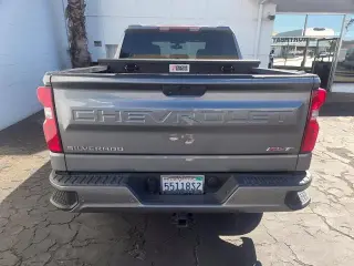 Chevrolet Silverado 1500 2019 4x4 RST 4dr Camioneta de Tripulación 5.8 pies CB