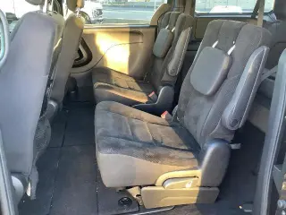 Dodge Grand Caravan 2019 SE Miniván 4puertas