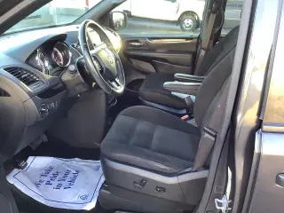 Dodge Grand Caravan 2019 SE Miniván 4puertas